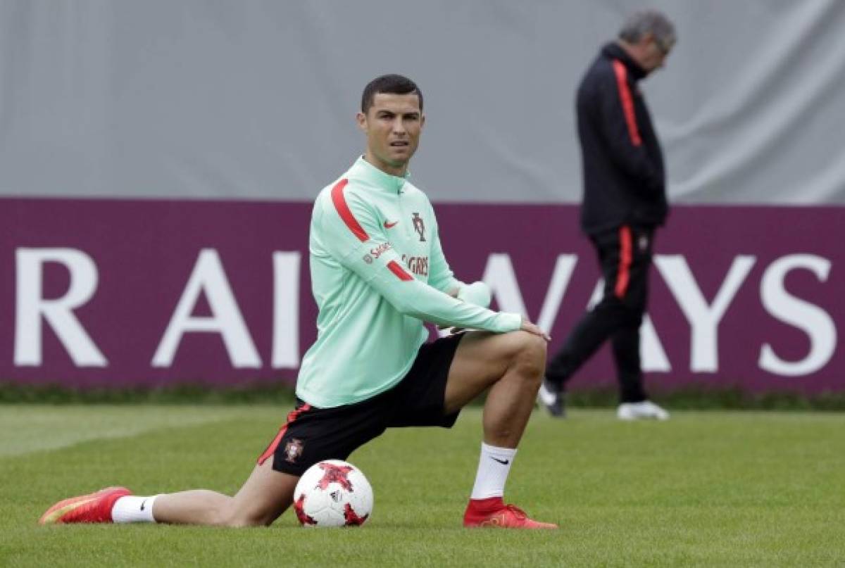 Cristiano Ronaldo se queda en el Real Madrid, afirma diario Marca