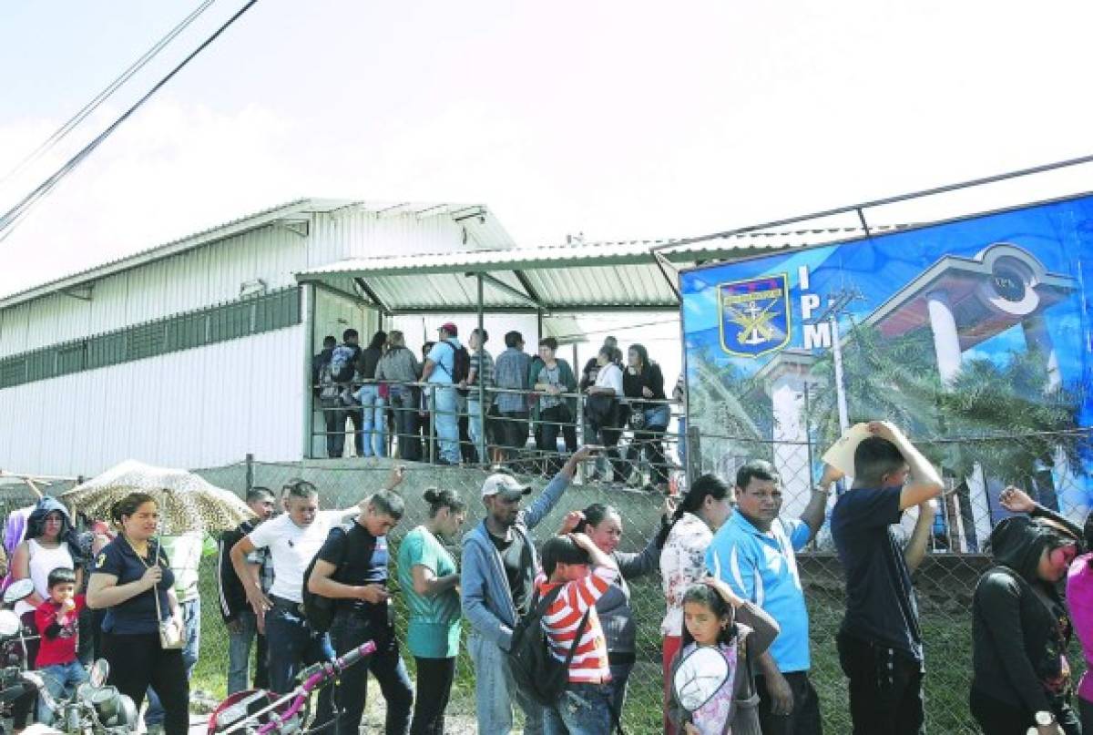 Honduras: El TSE y RNP anulan los primeros 10 mil traslados electorales