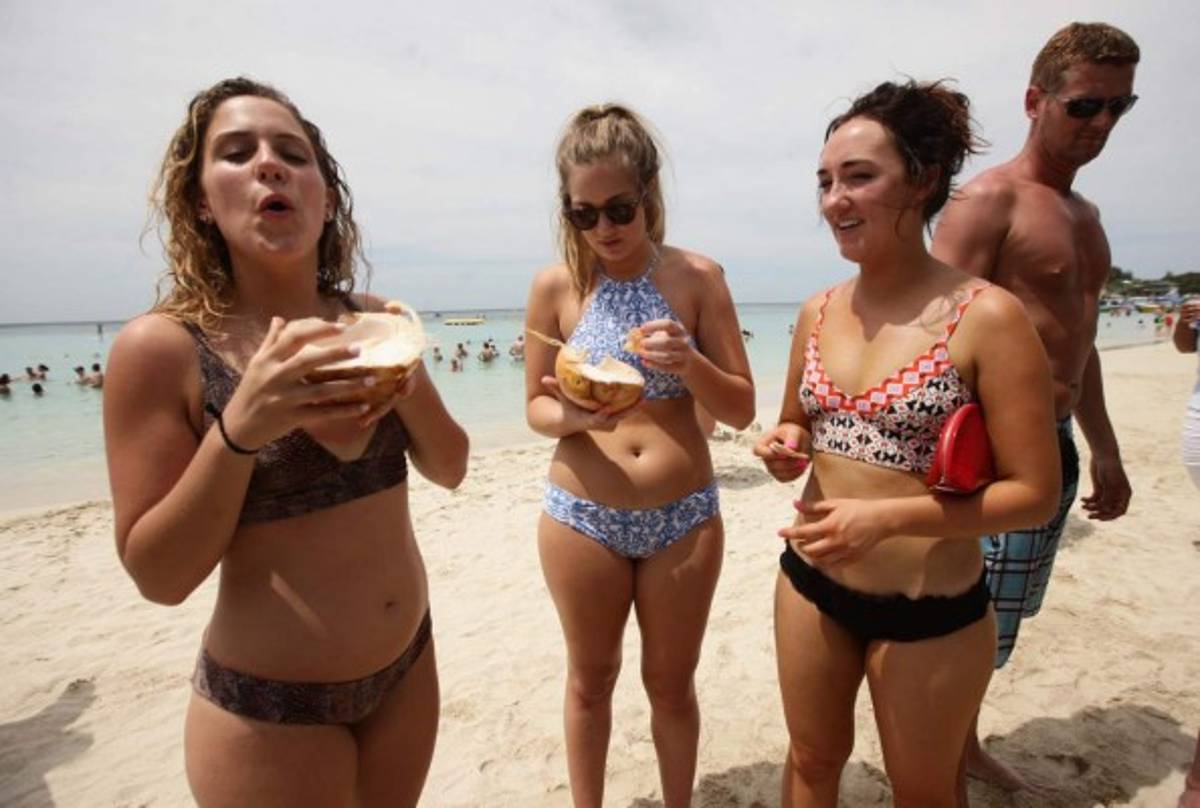 Honduras: Diversión bajo el sol caribeño de Roatán