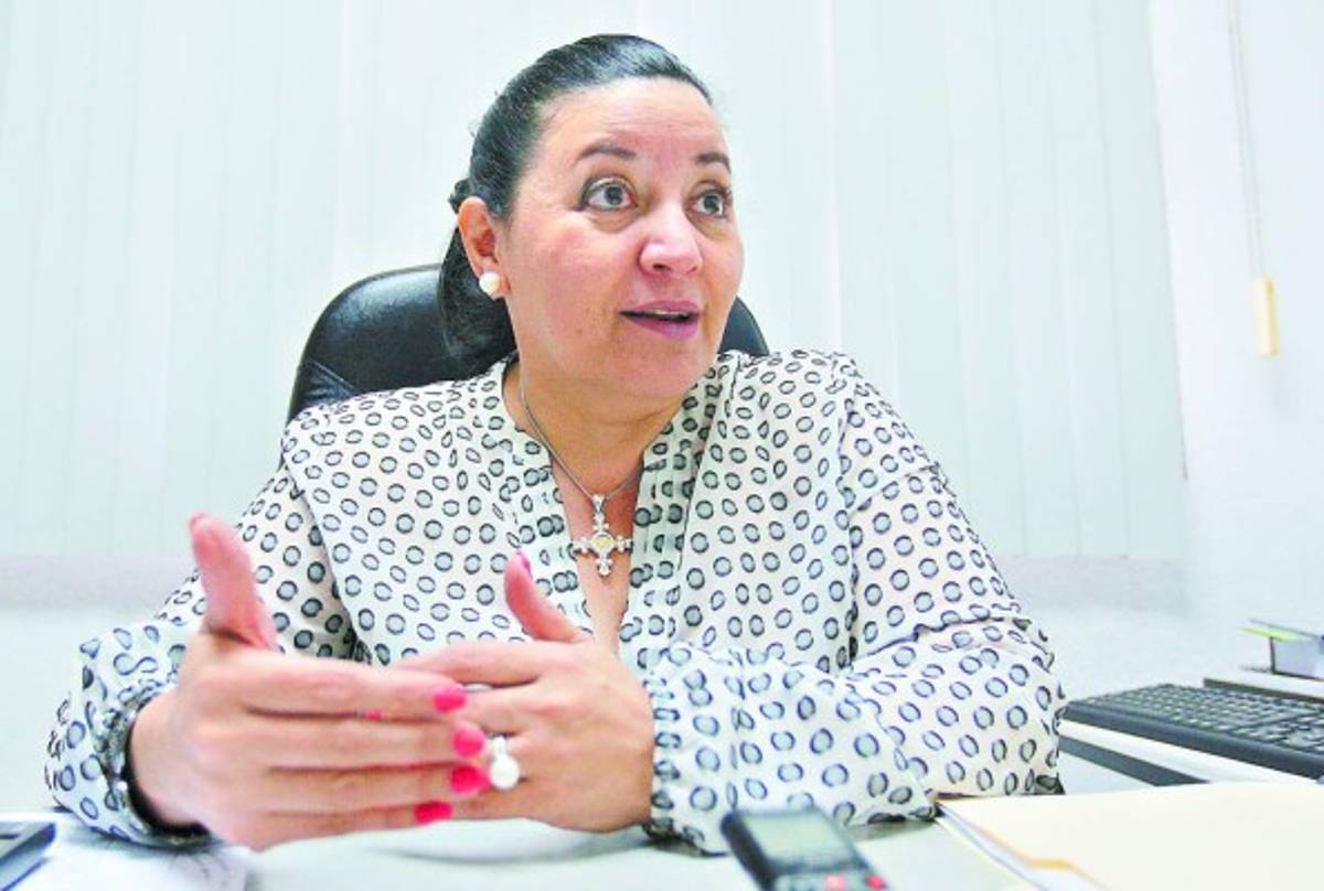 Batres: 'Salud está abierta a investigaciones”