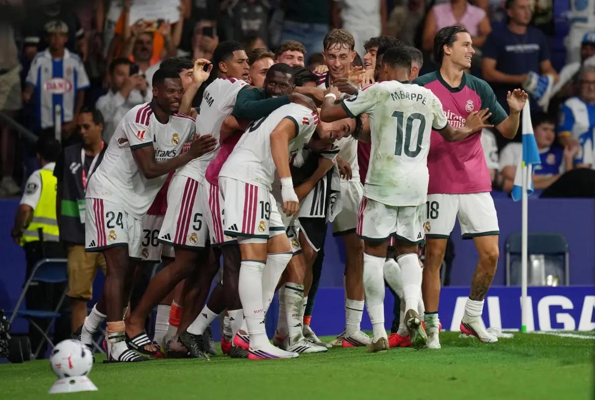 Celebración de Mourinho, la burla a Vinícius y el polémico penal que pidió Real Madrid