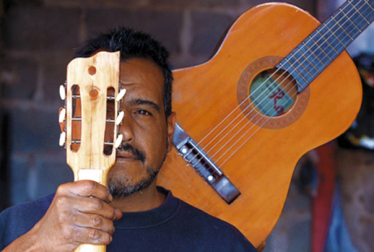 El guitarrero del barrio