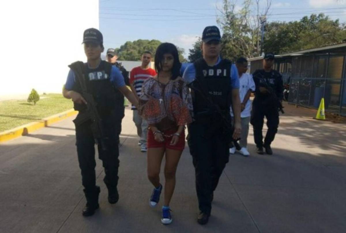 Capturan integrantes de la pandilla 18 en la colonia Flor del Campo; marera tiene rango de 'alondra'