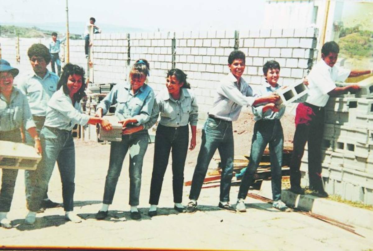 Escuela Normal Mixta Pedro Nufio, orgullo capitalino