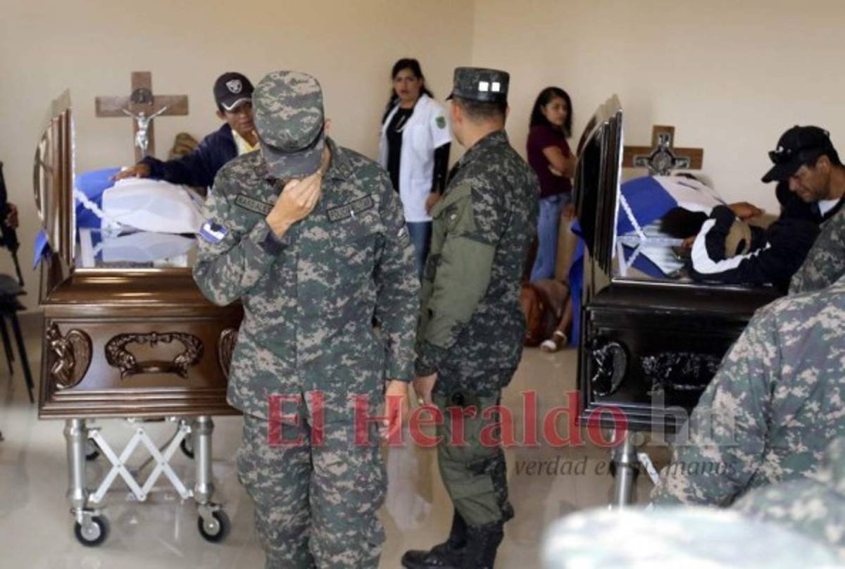 'Me dijo que cuidara a las niñas”: esposa de agente caído en fuga de 'El Porky'