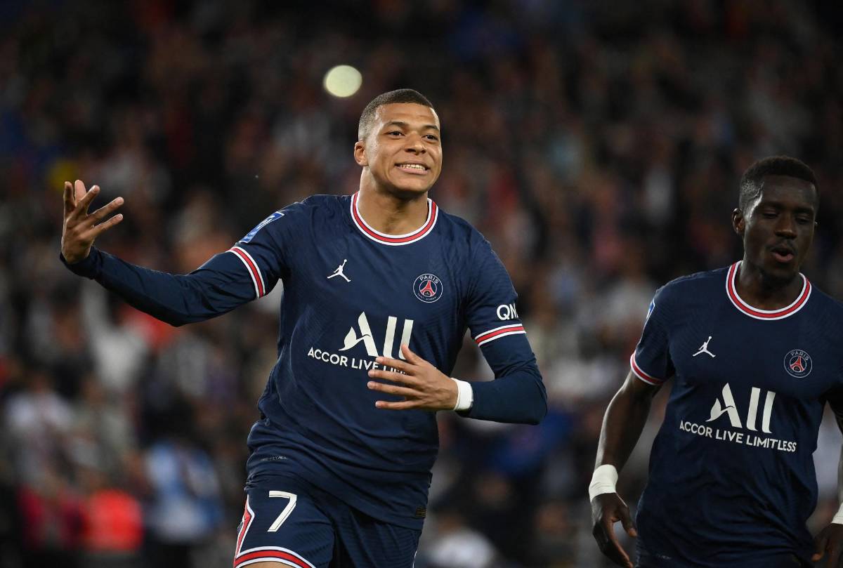Mbappé mantiene su ventaja como líder de goleadores de la Ligue 1