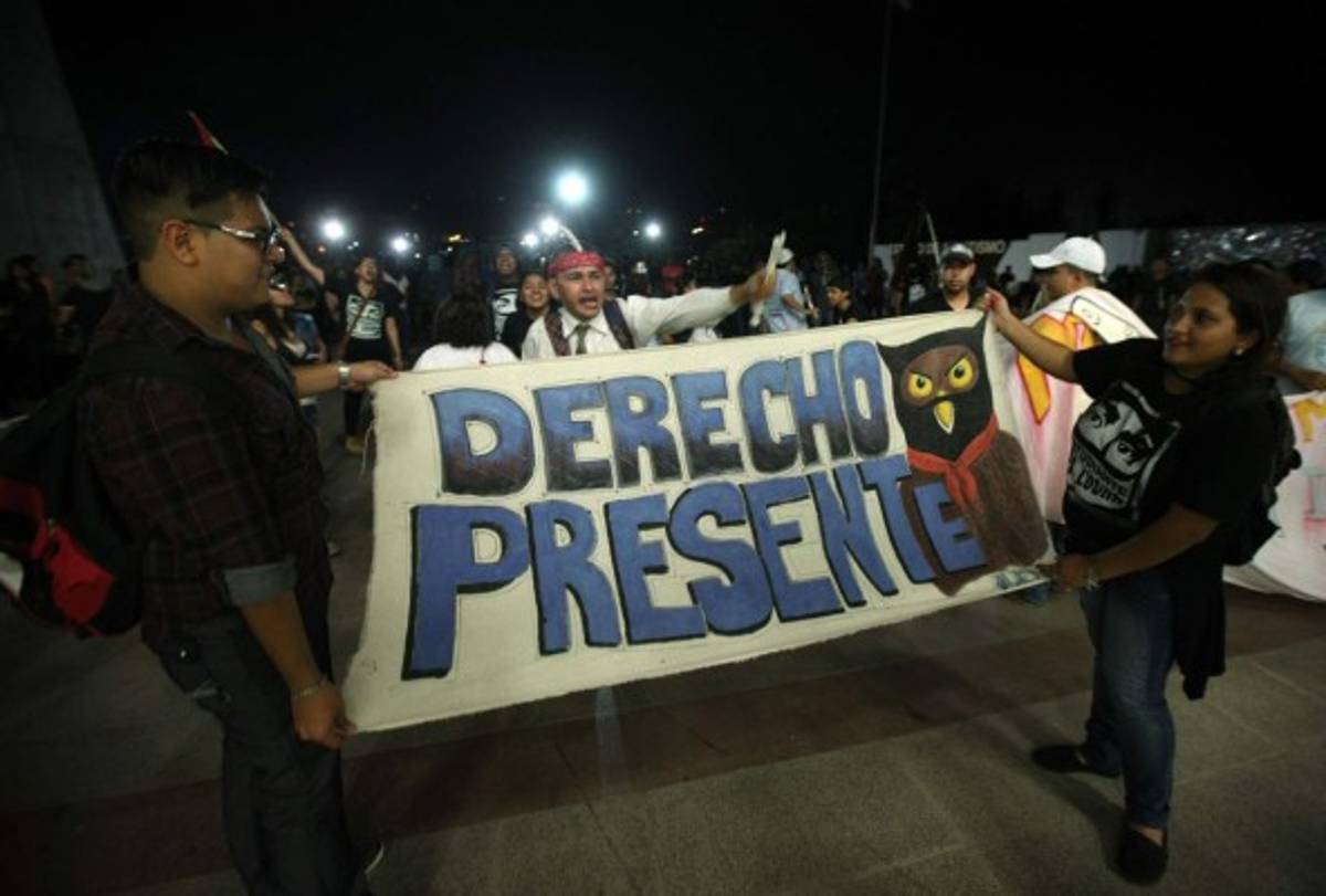 Este jueves se sabrá si estudiantes liberan edificios tomados en la UNAH