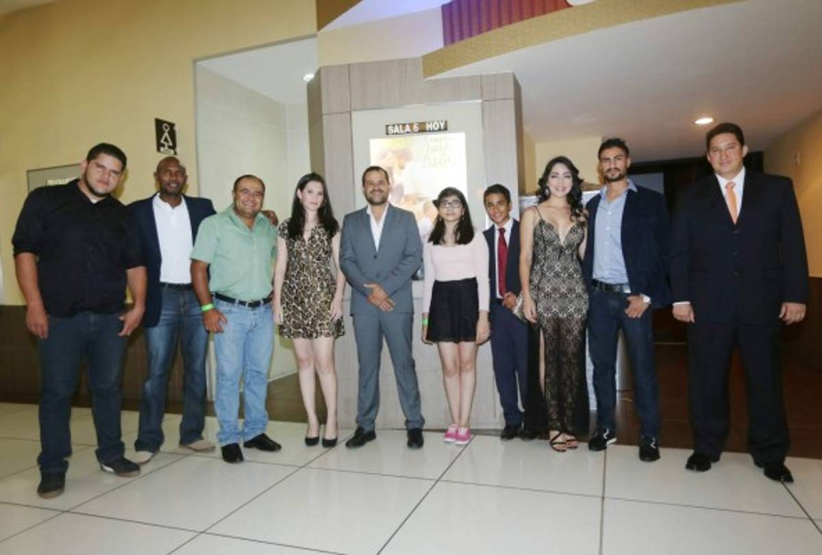 'Cuando te hablen de amor” la historia de amor que ya se exhibe en cines de todo el país