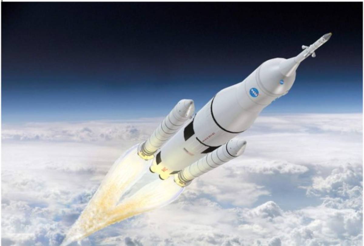 Primera etapa del próximo cohete que irá a la Luna está terminada, según la NASA