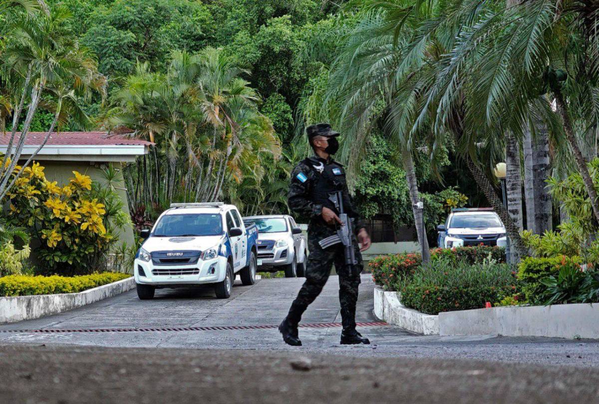 El cuerpo de Licona fue descubierto el jueves en una habitación de un motel de la salida al sur de San Pedro Sula.