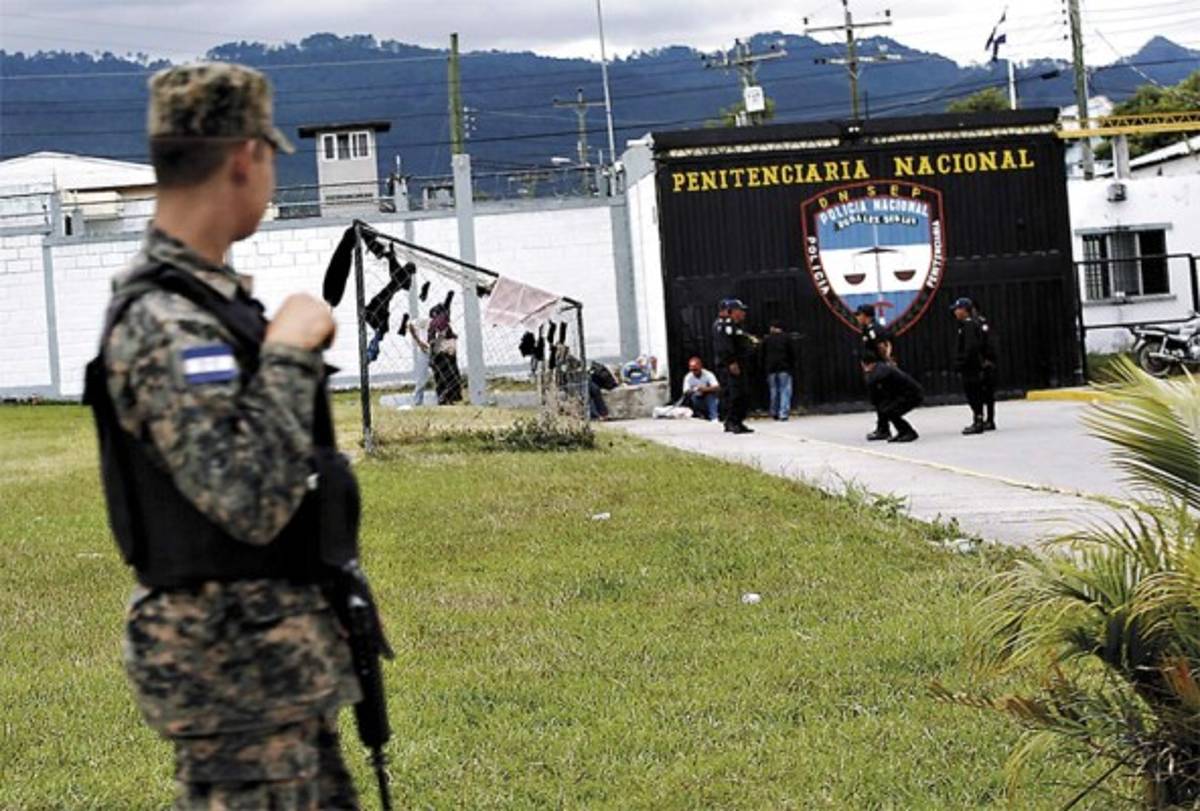 Por celular y desde la cárcel, marero ordenó 100 crímenes