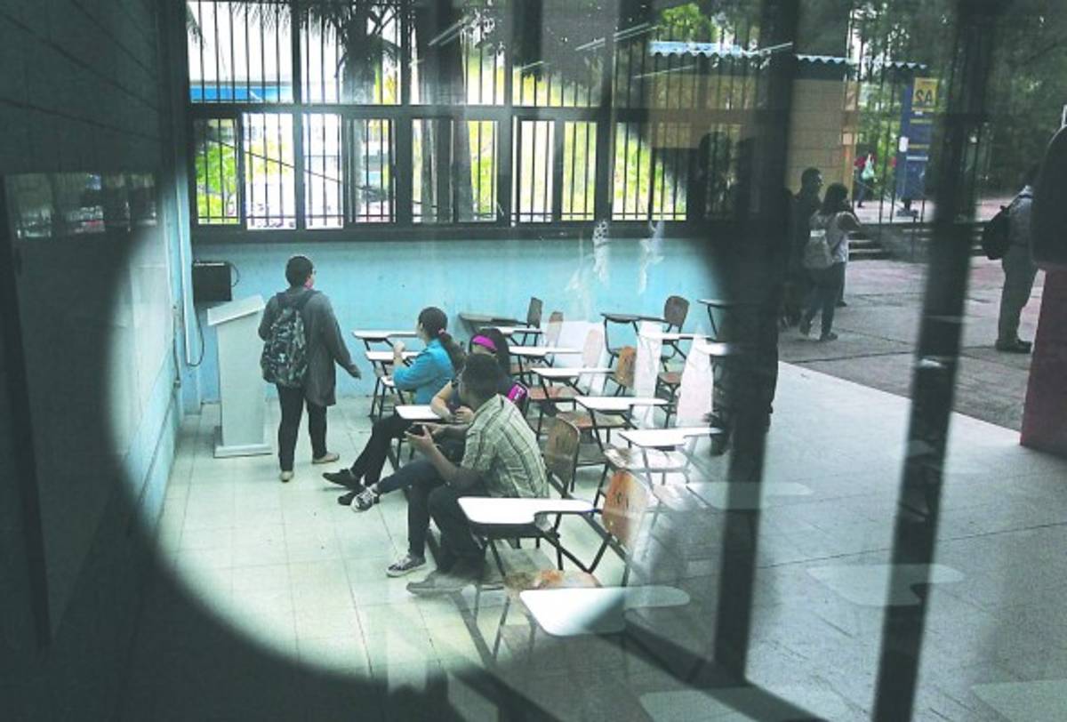 La sociedad civil demanda fin al conflicto en la UNAH