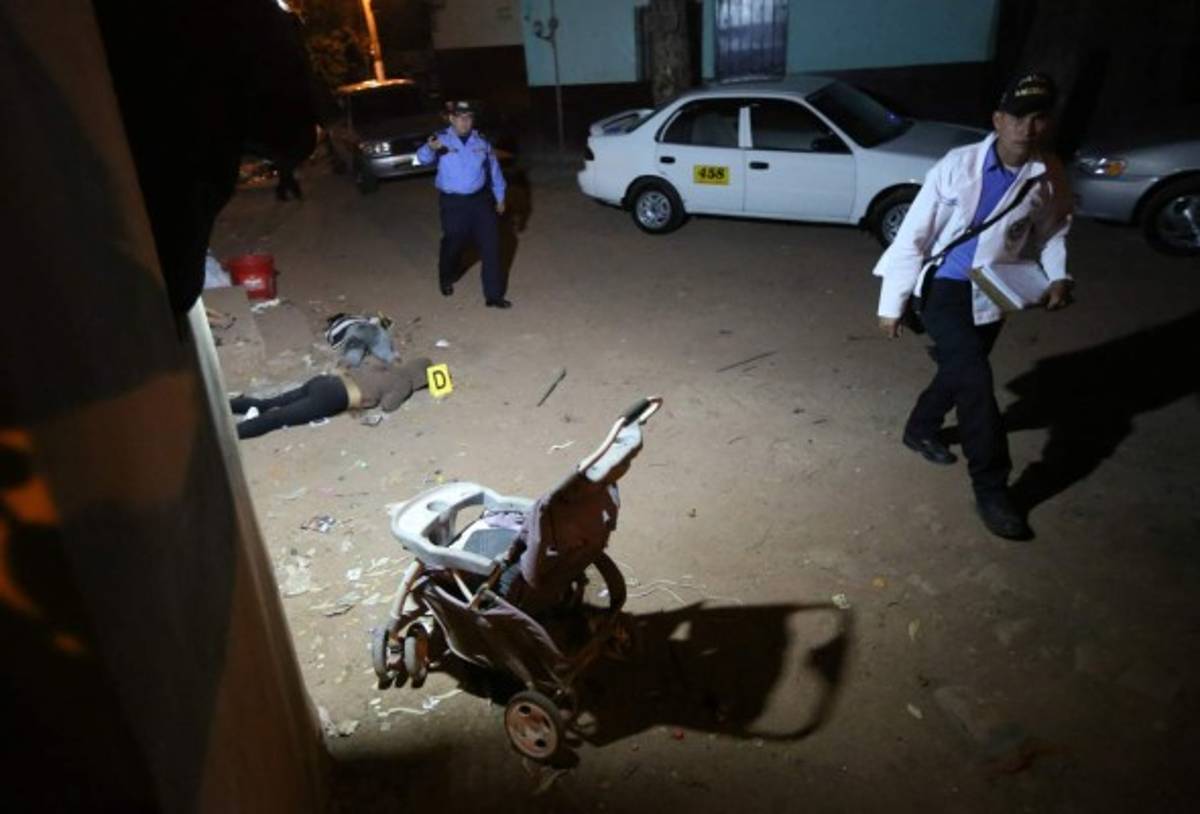 Retiran cadáveres de víctimas de masacre en el Hato de Enmedio