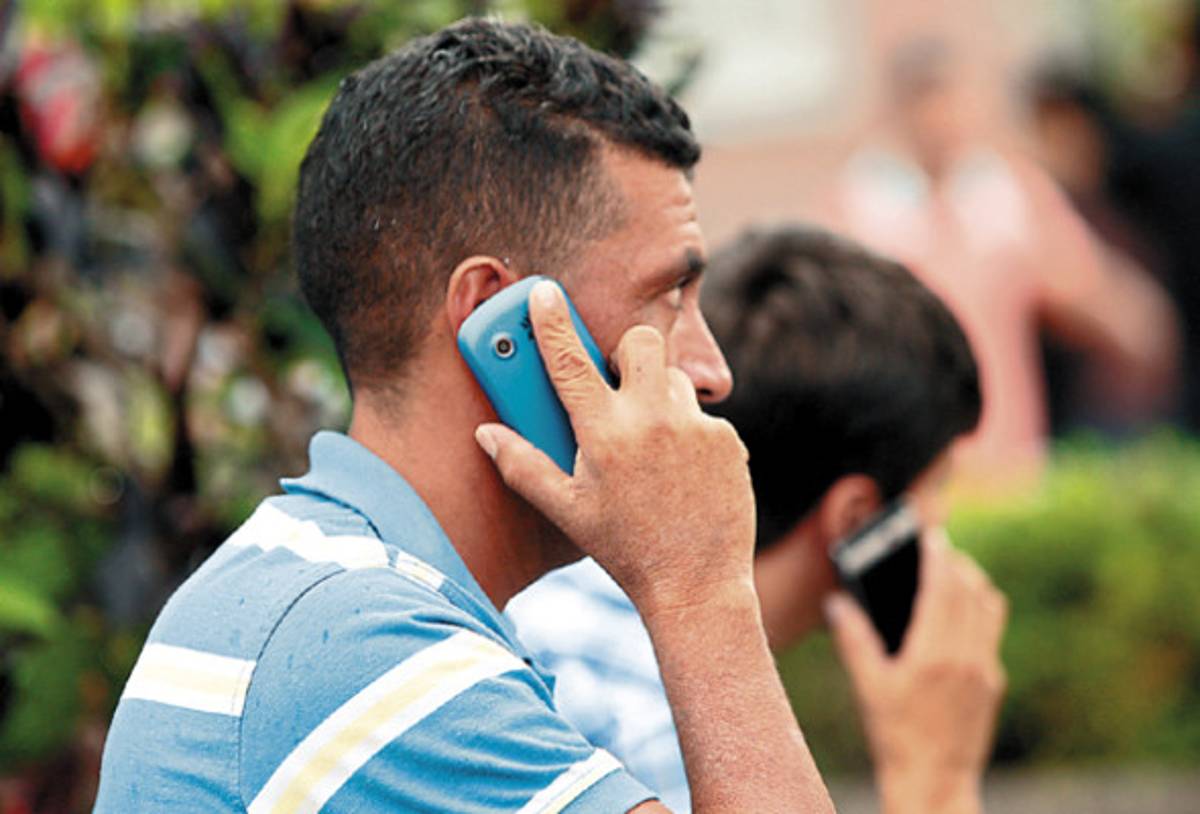 Cae inversión extranjera por invasión de tierras