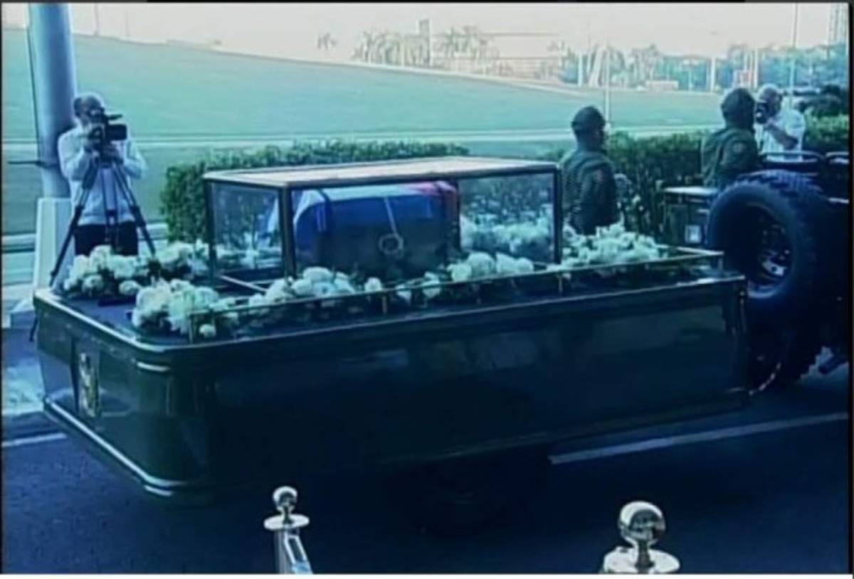 Cenizas de Fidel Castro salen en caravana a este de Cuba
