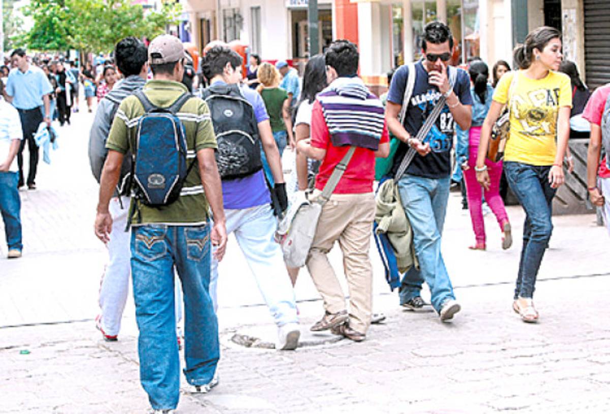 23 mil empleos temporales para jóvenes en la capital