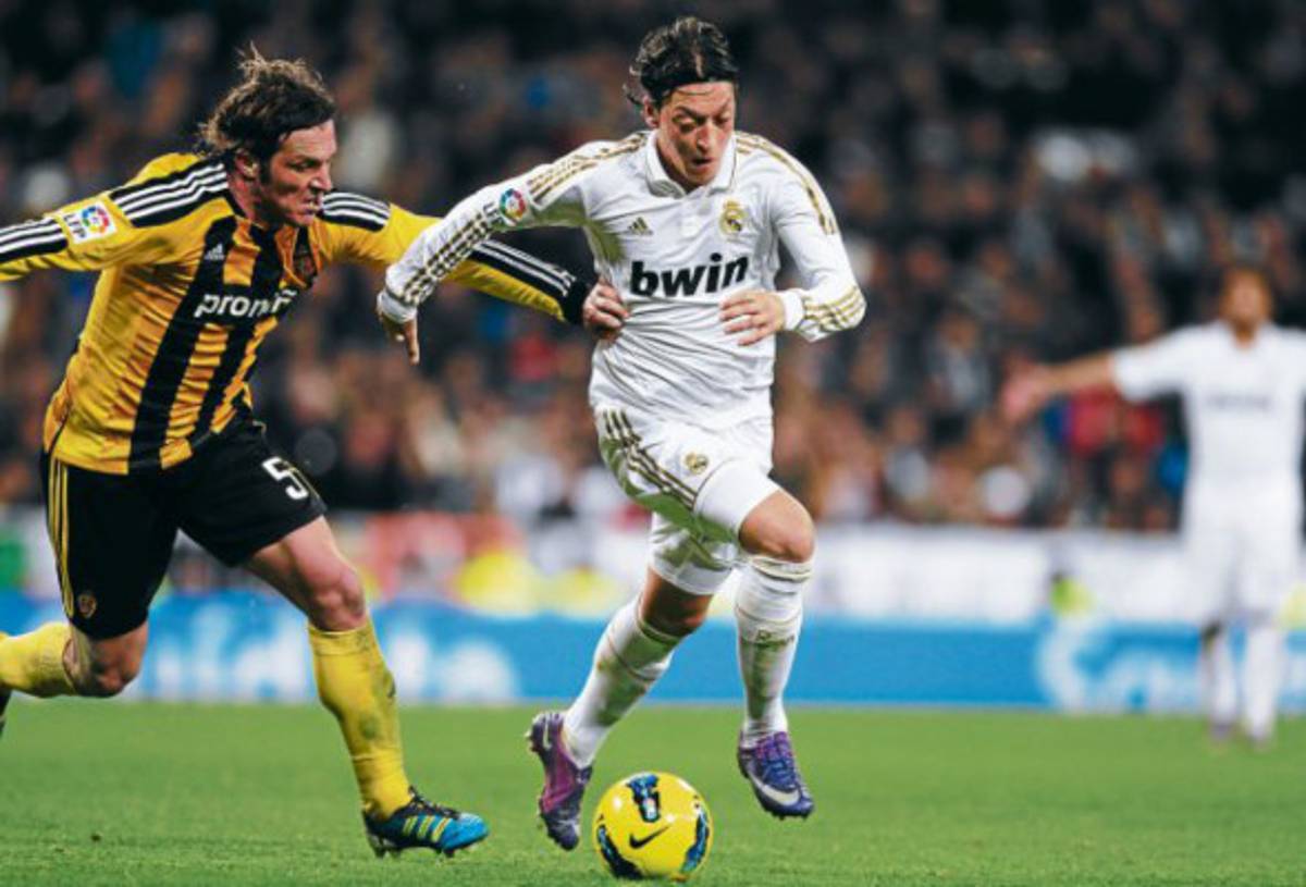 Real Madrid se compensa con el colero