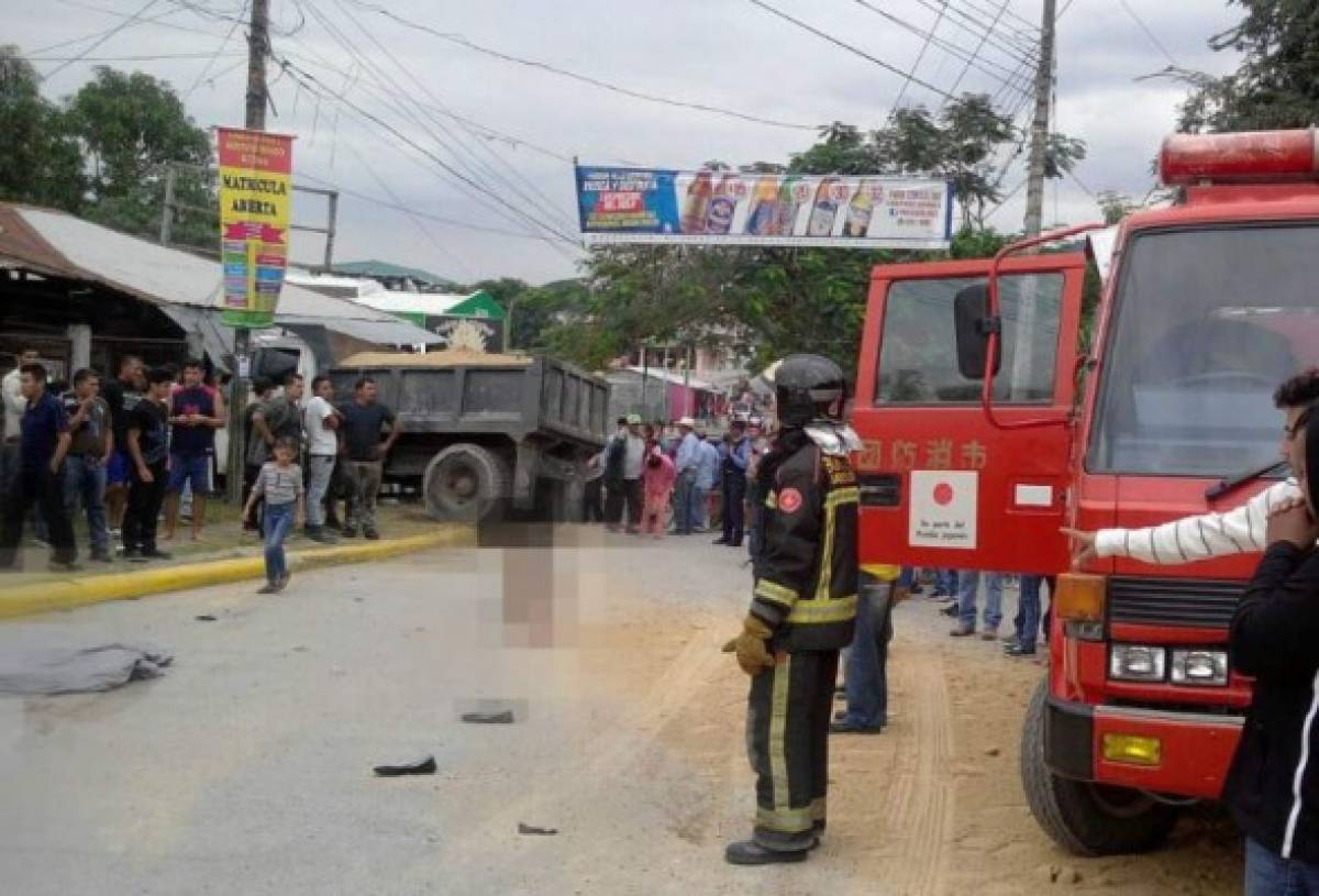 Maestra y su hija mueren atropelladas por volqueta en Potrerillos, Cortés