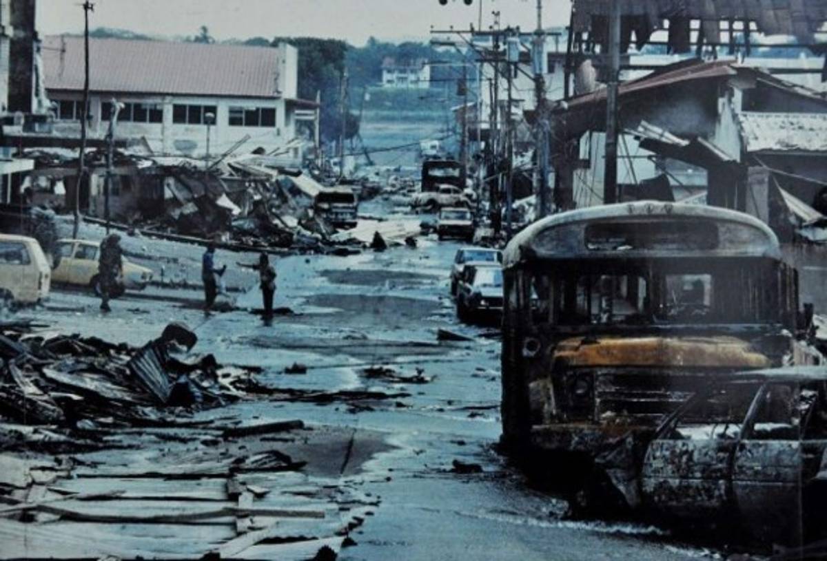 Afectados panameños por invasión EEUU exigen día de duelo&nbsp;&nbsp;&nbsp;