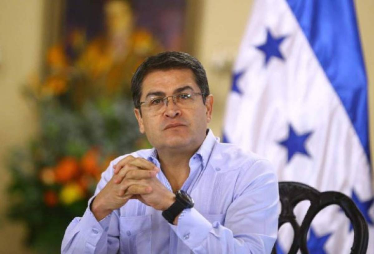 Juan Orlando Hernández lamenta la renuncia de Juan Jiménez Mayor a la Maccih