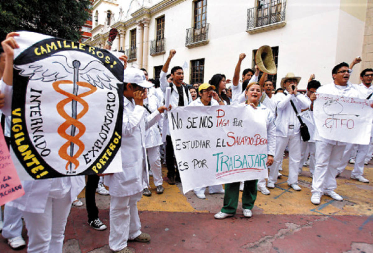 Universidad de Honduras notifica suspensión de pasantías a médicos internos