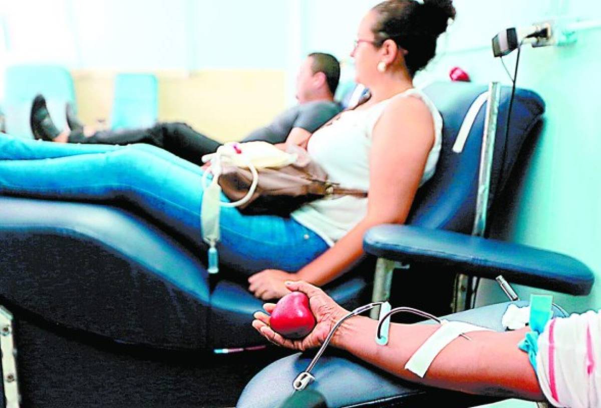 El HEU requiere más donantes de sangre para temporada de vacaciones