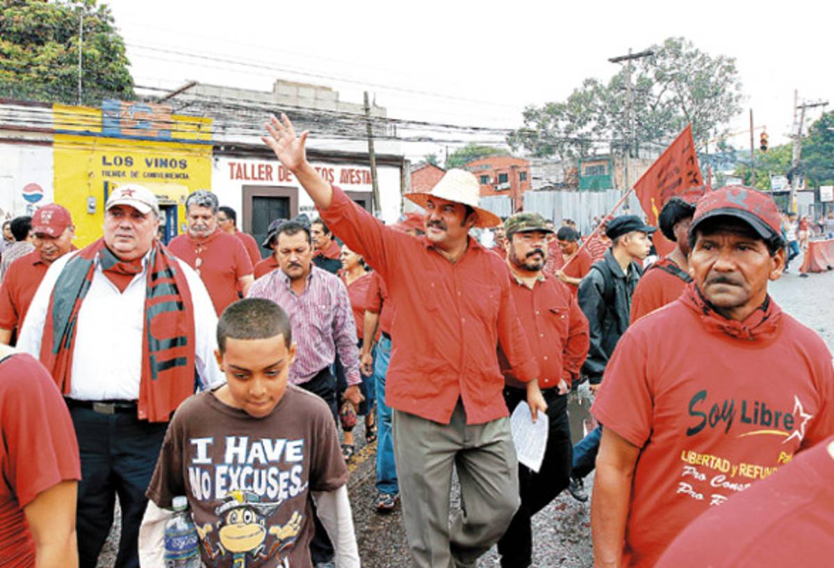 Zelayistas manipularon marcha de trabajadores