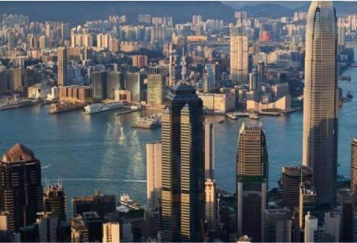 Un magnate de Hong Kong paga un millón de dólares por una plaza de parking