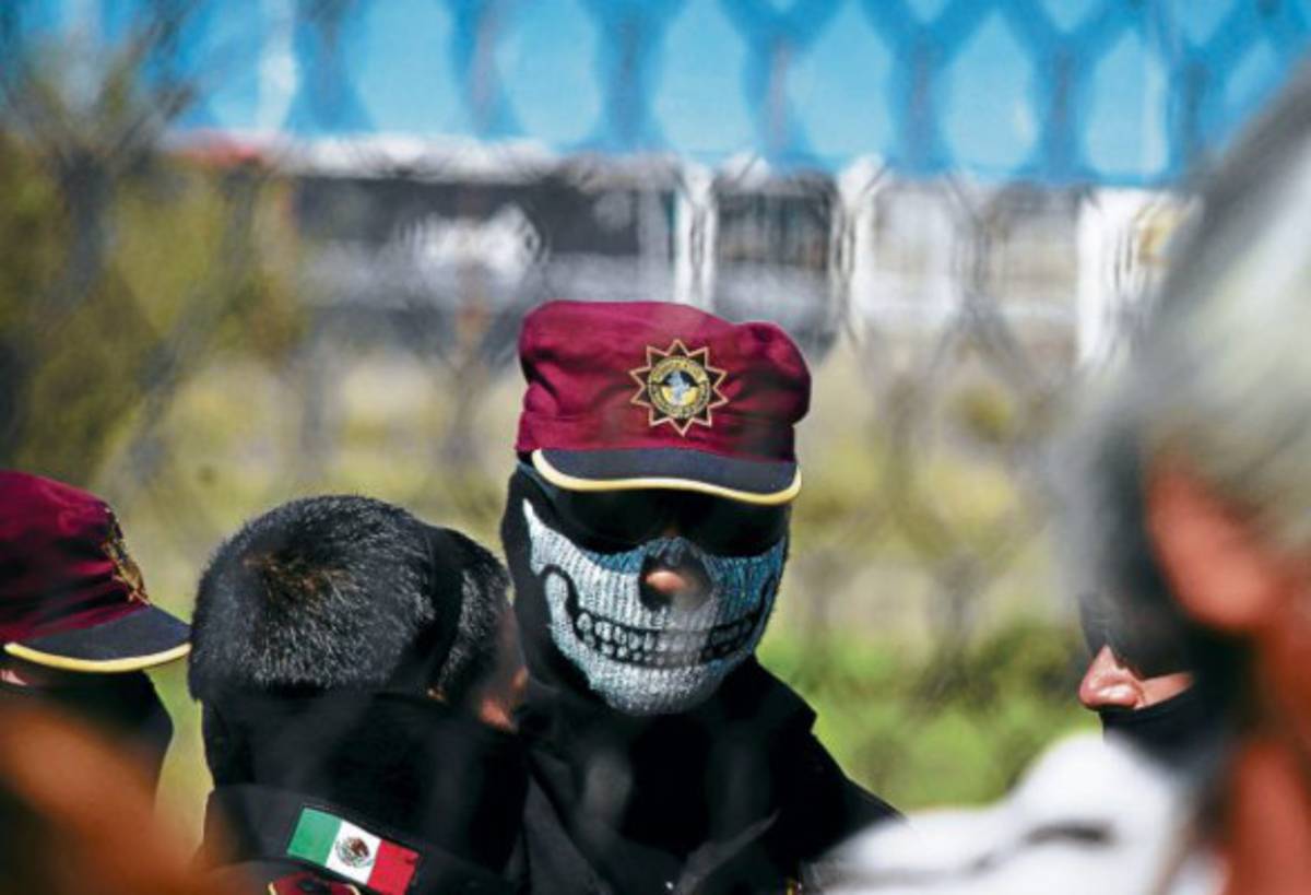 Fugados de cárcel 30 zetas, incluido líder