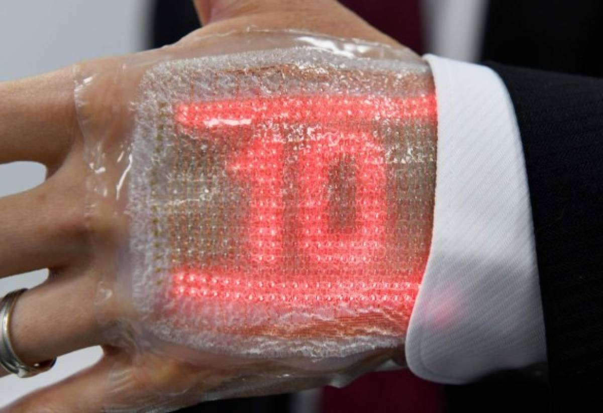 Japonés inventa una pantalla de LED comparable a una segunda piel