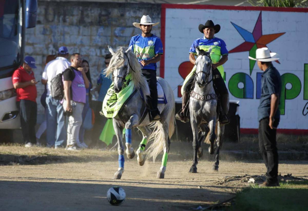 Danlí vivió una fiesta con llegada del Olimpia; la belleza no faltó y los 'Potros' hicieron show