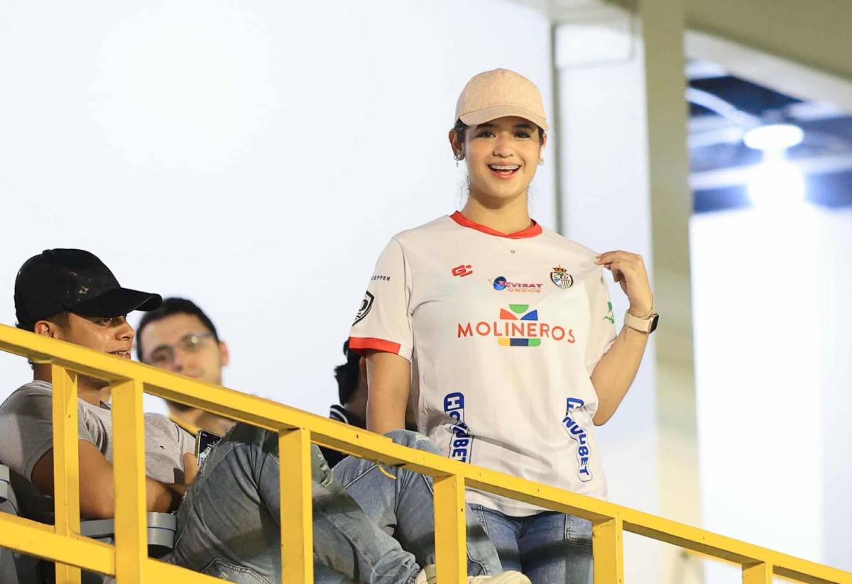 Bellas chicas cautivaron, jugador salió herido y la bronca de Real España en el Morazán