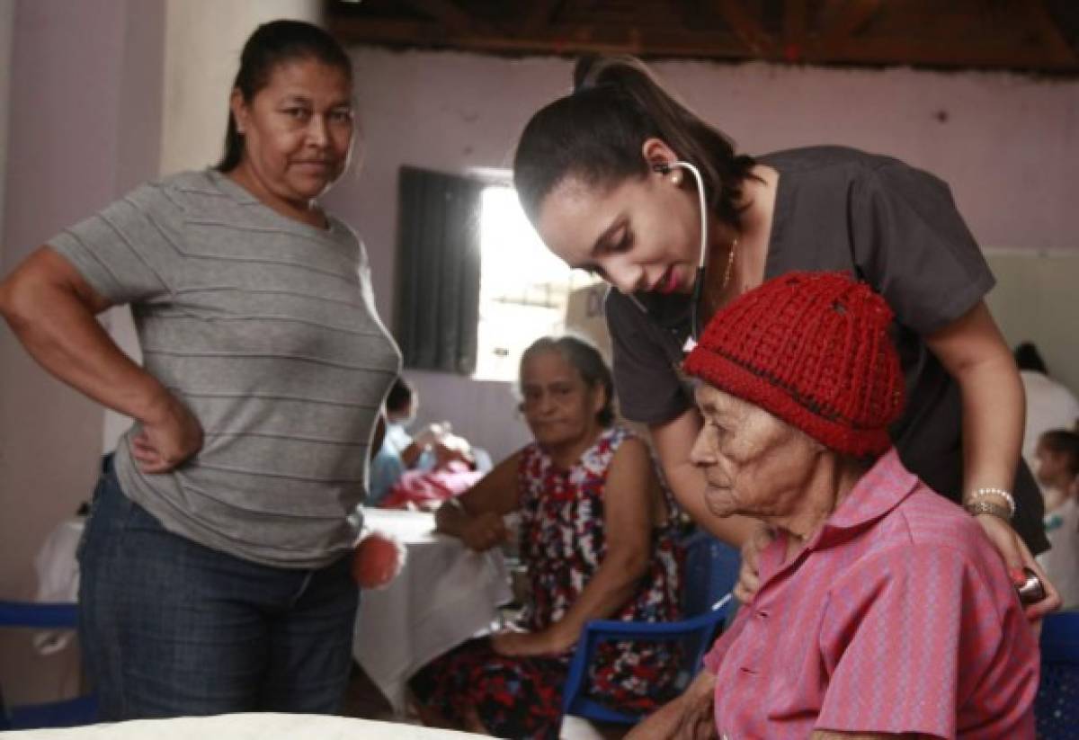 Con programa de salud, el gobierno asiste 19 colonias inseguras