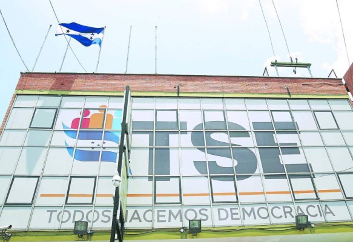 Con novedades irán votantes a urnas el 26 de noviembre en Honduras