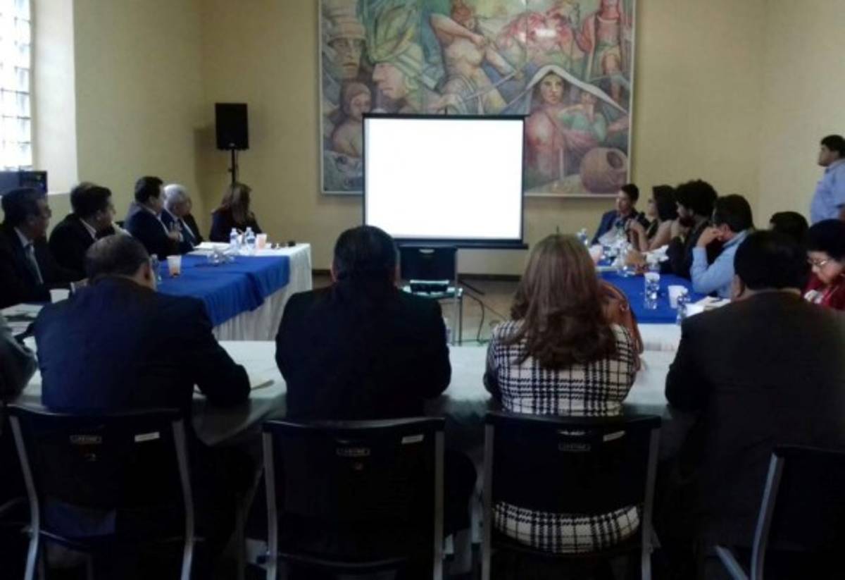 Comisión del Congreso Nacional sostiene reuniones con otros actores involucrados en crisis de la UNAH