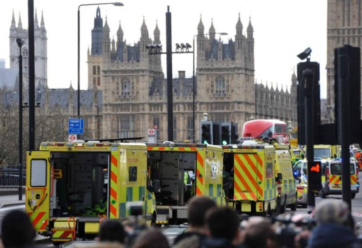 Policía herido y agresor abatido en ataque 'terrorista' ante Parlamento británico