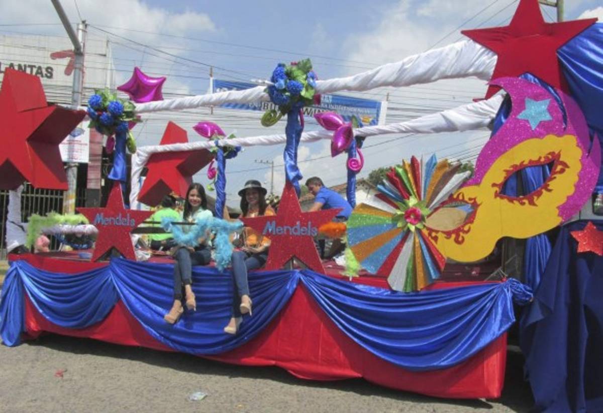 Desde el amanecer, pobladores rinden vivas a la cálida Choluteca