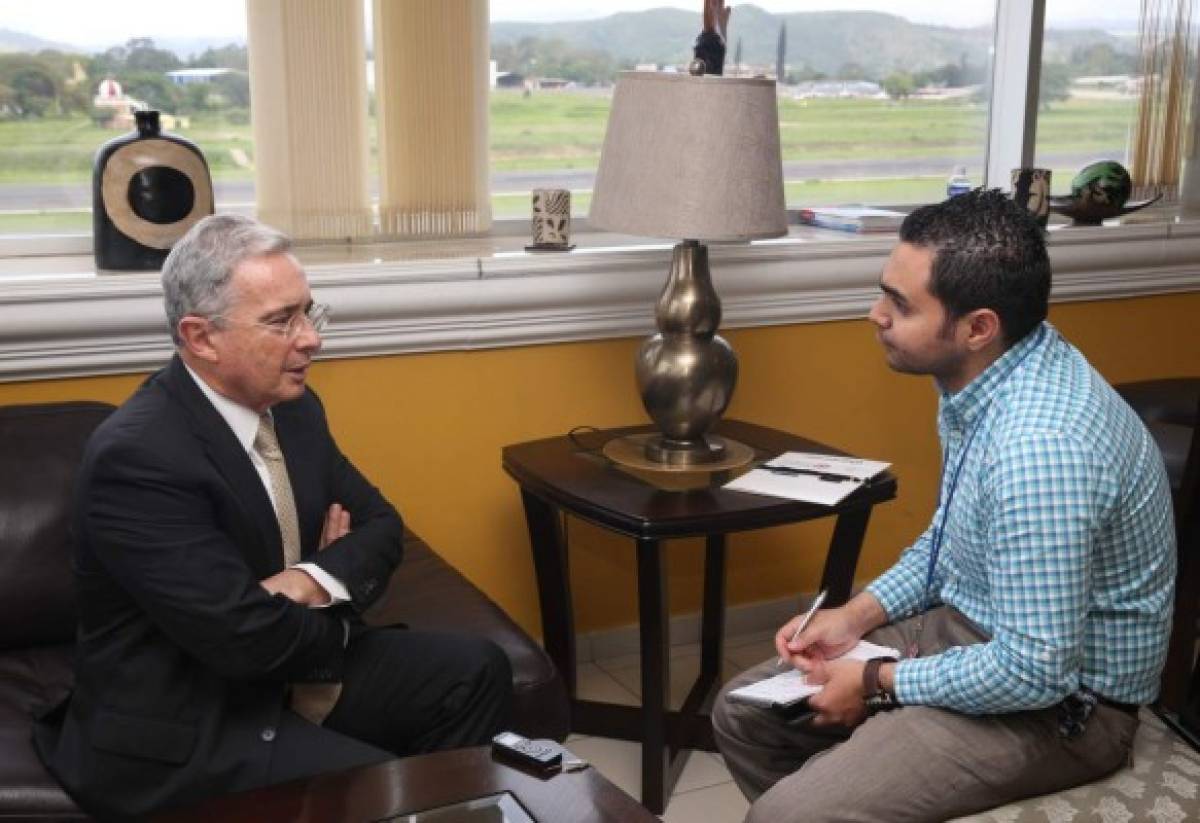 Álvaro Uribe: Las figuras de colaboración pueden provocar que haya testigos falsos