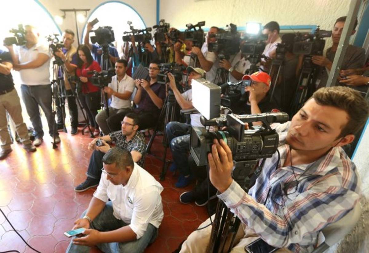 ﻿Honduras: Crece el rechazo al nuevo intento de vulnerar libertad de expresión