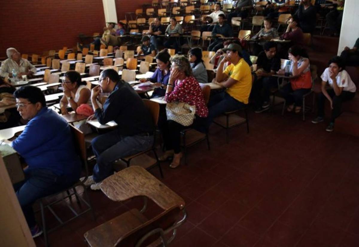 19 miembros del Movimiento Estudiantil Universitario con sobreseimiento definitivo