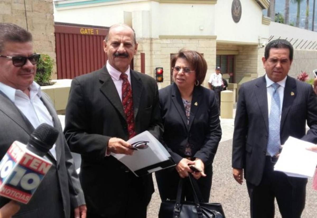 Piden regular financiamiento de las campañas políticas