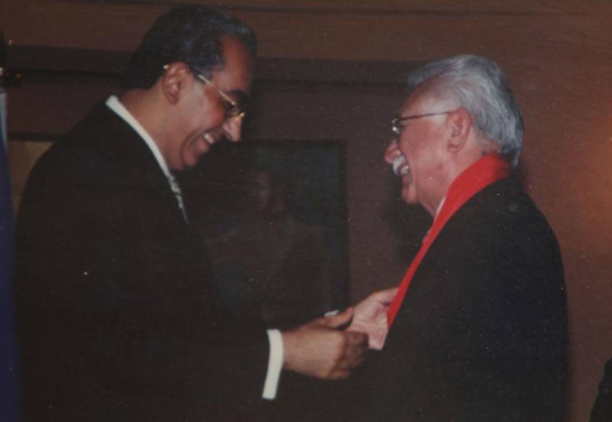 Ramón Custodio junto al expresidente Carlos Flores Facussé.