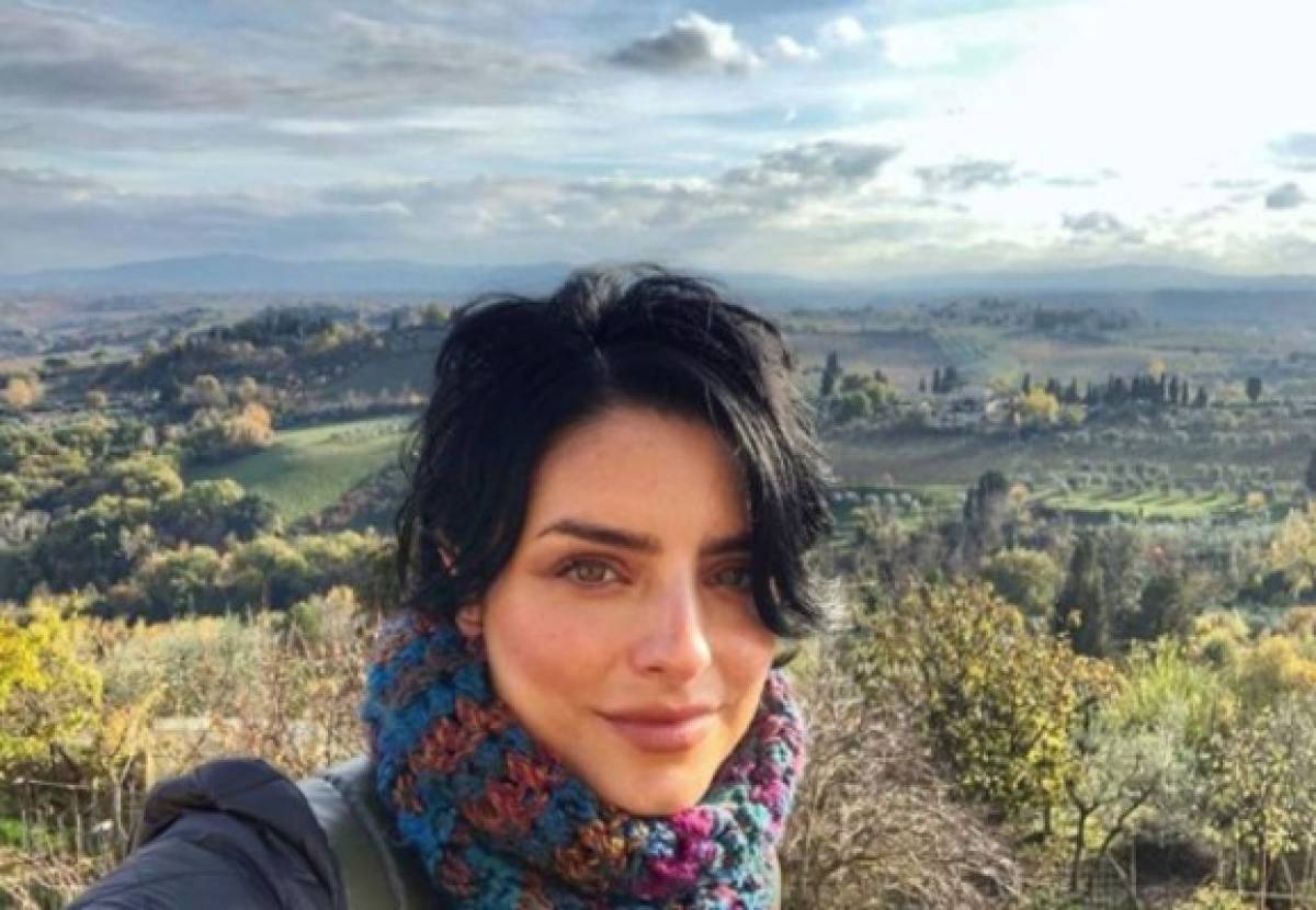 Mauricio Ochmann y Aislinn Derbez publican las primeras fotos de su hija Kailani