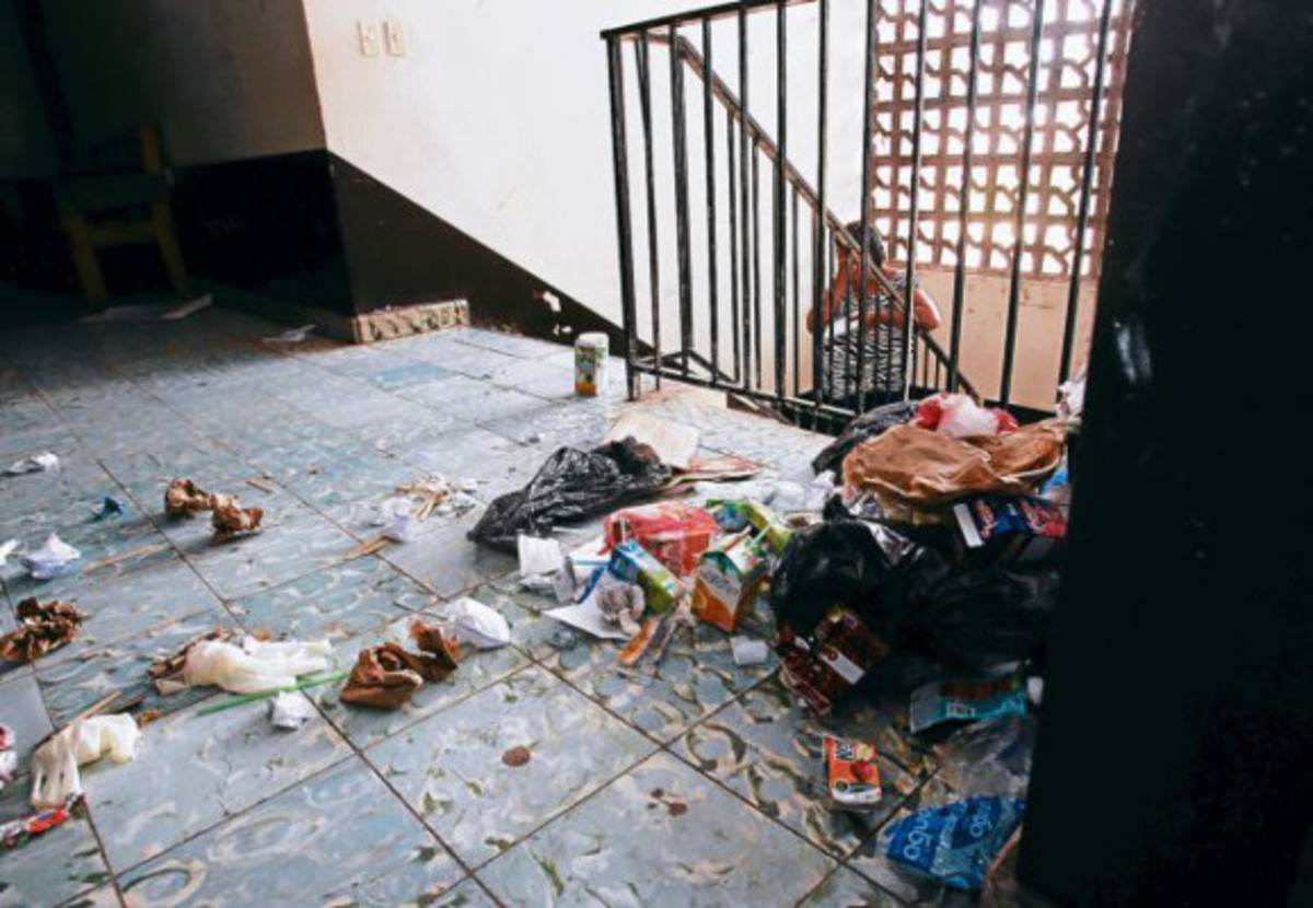 Por insalubridad cierran centro de salud del barrio El Manchén