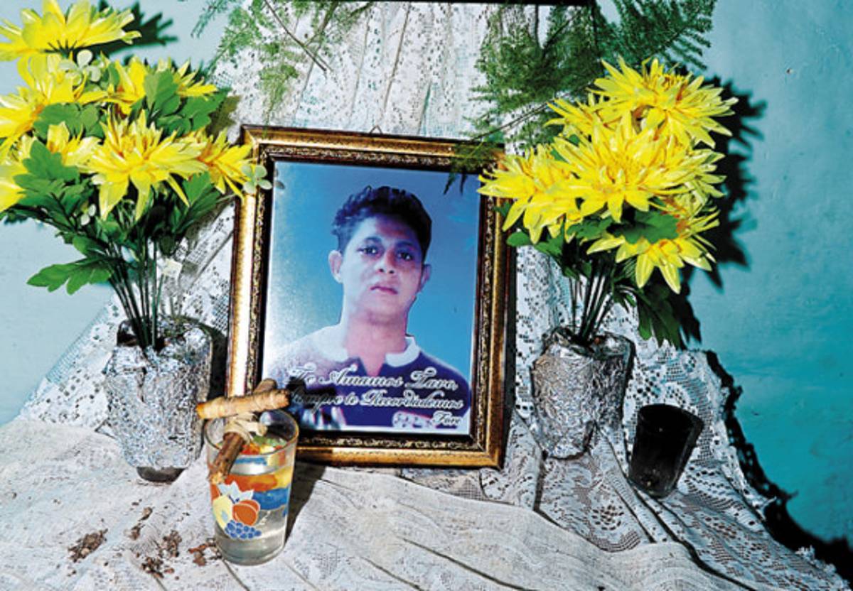 Parientes de víctimas sumidos en el desconsuelo y la desesperación