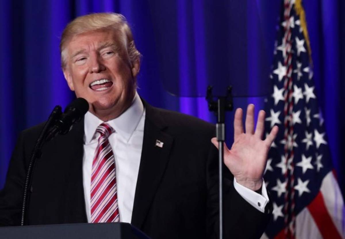 Medios de EE UU: Trump quiere endurecer las medidas contra migrantes y va contra los dreamers