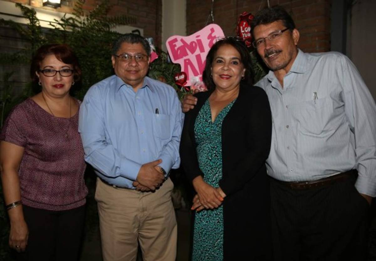 Anuncian sus deseos de contraer matrimonio