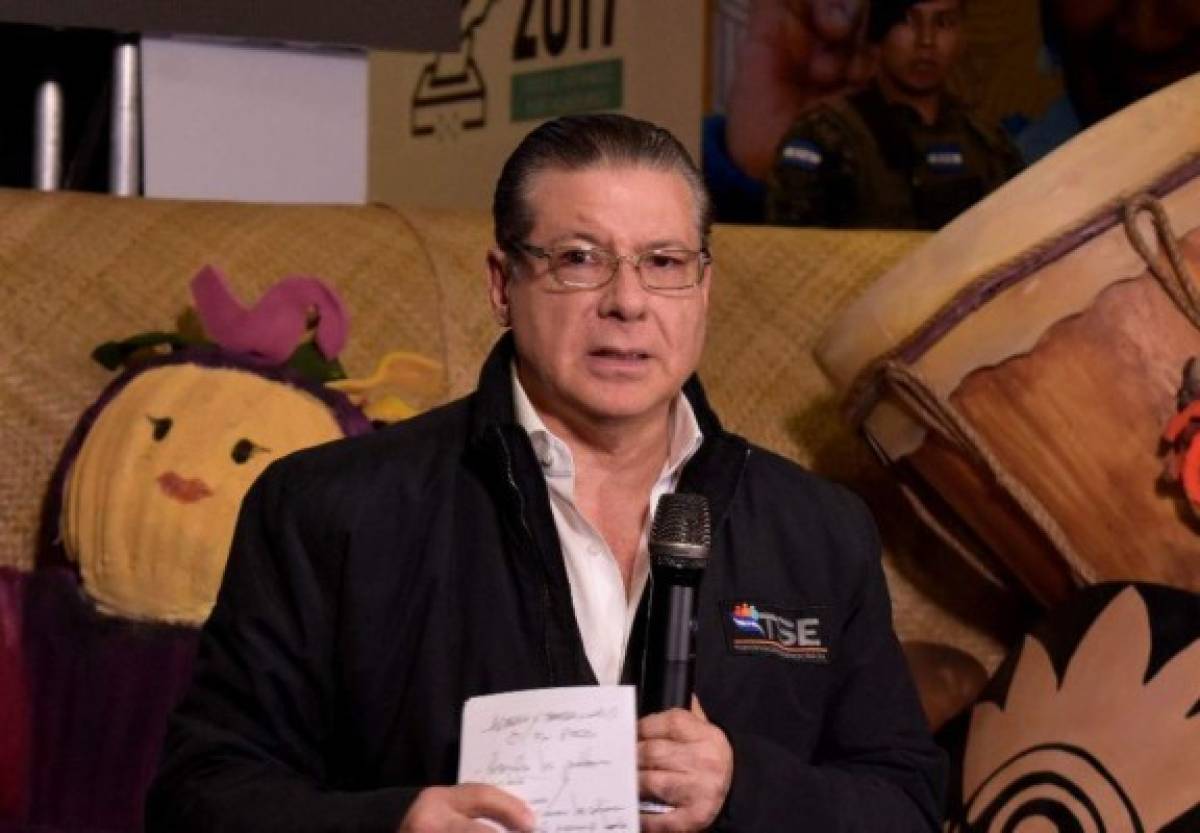 Inicia conteo de votos tras cierre de urnas en los 18 departamentos de Honduras