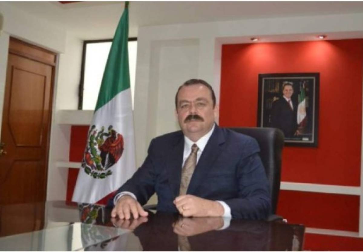 Exfiscal mexicano es sentenciado a 20 años de prisión por narcotráfico