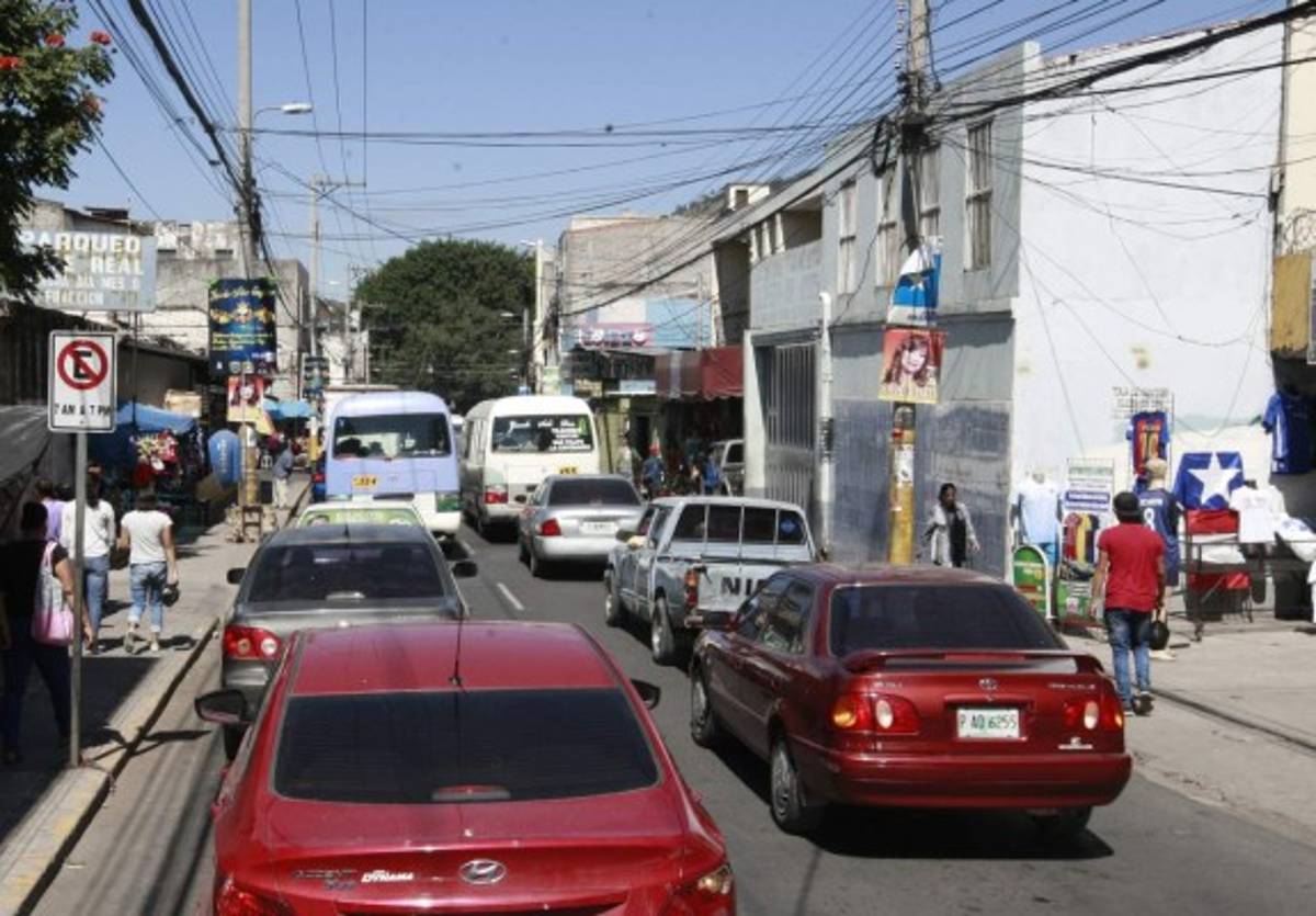 A través de drones vigilarán el tráfico en la capital